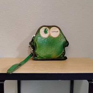 Handcrafted Leather Frog Character Change Purse with Wrist Strap – EUC